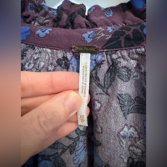 Free People Magic Mystery Tunic Plum Shirt Size XS - Picture 4 of 10